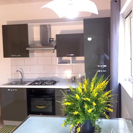 Charming House In With Multiple Views Holiday home
