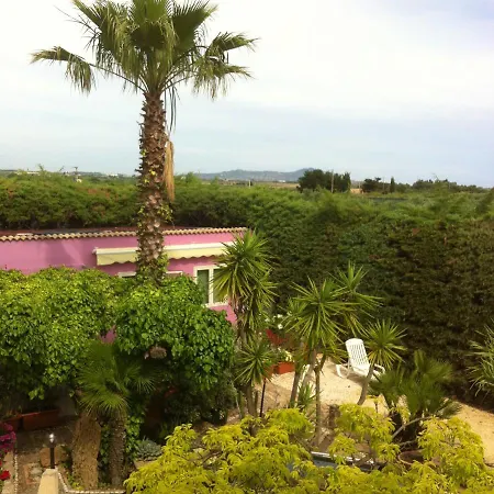 Charming House In With Multiple Views Sciacca