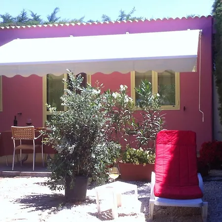Сasa de vacaciones Charming House In With Multiple Views *